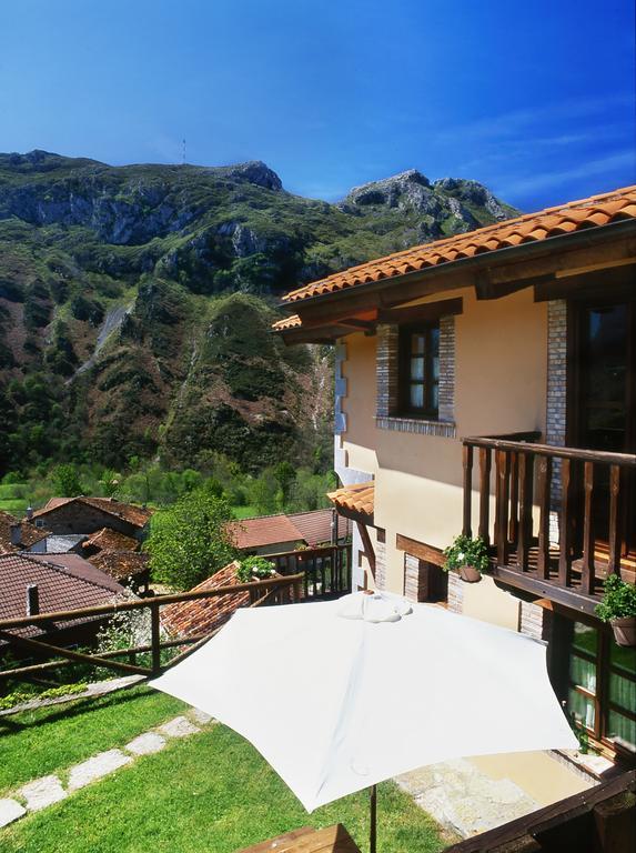 Sames Casa Rural La Riba المظهر الخارجي الصورة