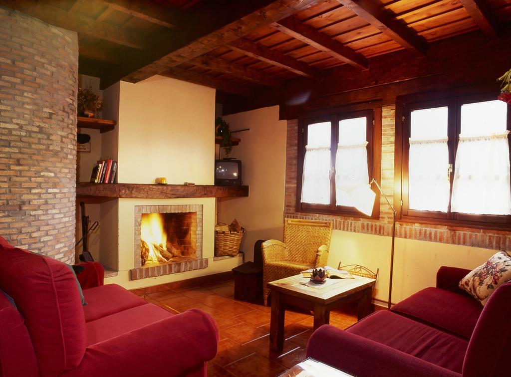 Sames Casa Rural La Riba المظهر الخارجي الصورة